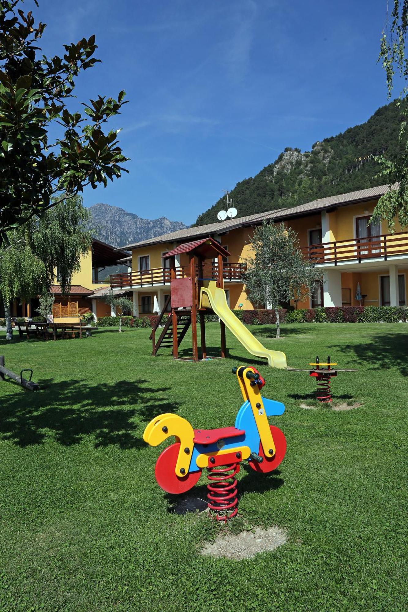 Hotel Residence La Pertica Tremosine Luaran gambar