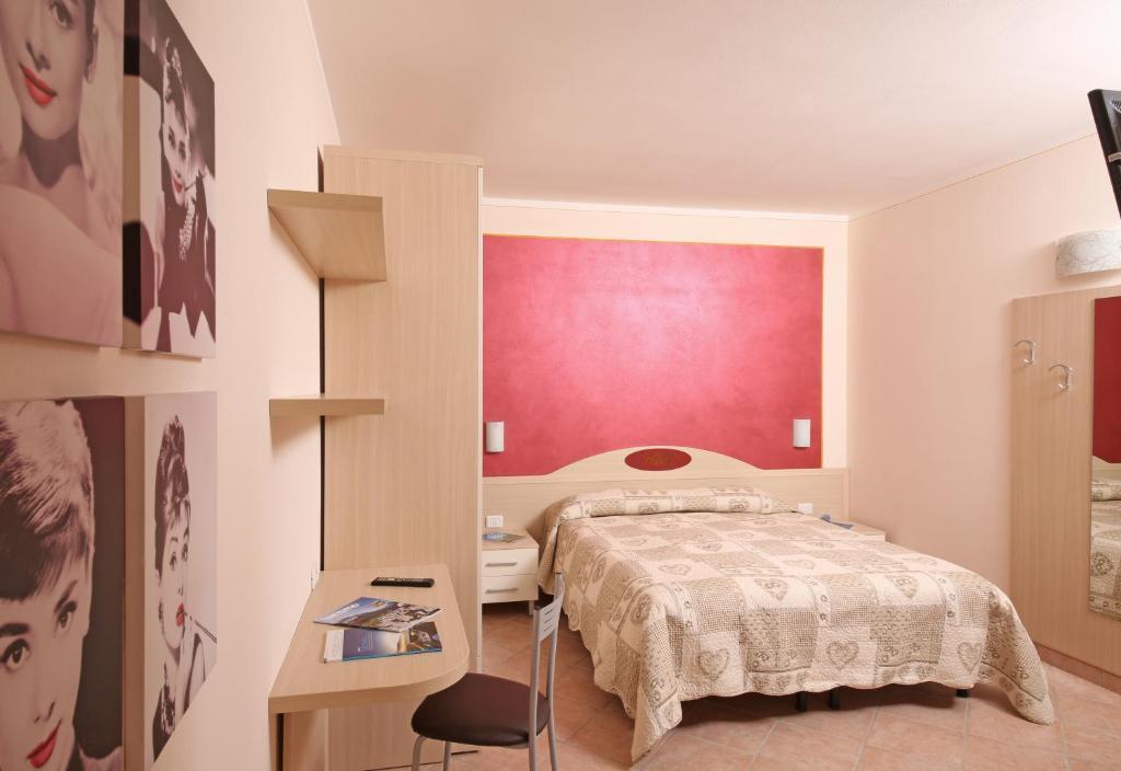 Hotel Residence La Pertica Tremosine Bilik gambar